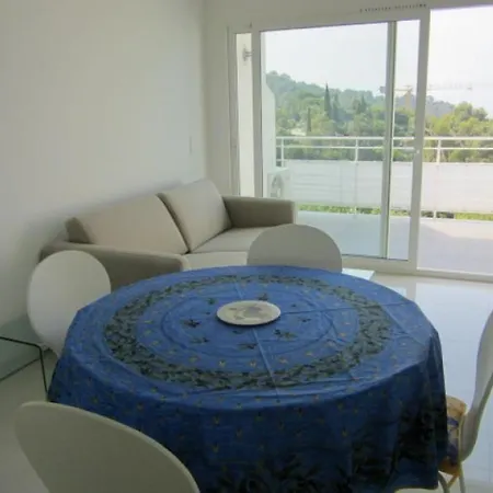 Du Cap Apartment Le Lavandou